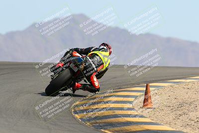 media/Mar-21-2022-Moto Forza (Mon) [[4127b7cc51]]/C Group/Session 4/Turn 12 Backside/